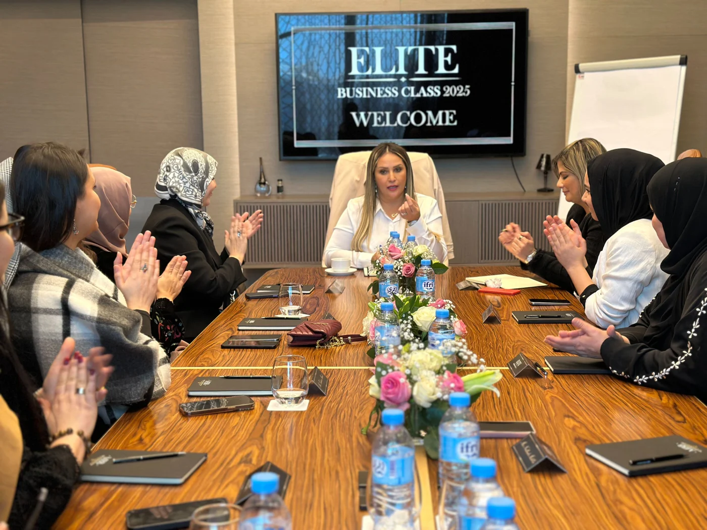 إيمي تقود ورشة Elite Business Class